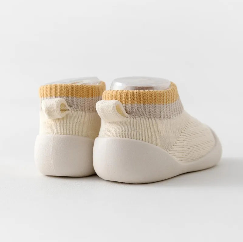 Nude Knitties