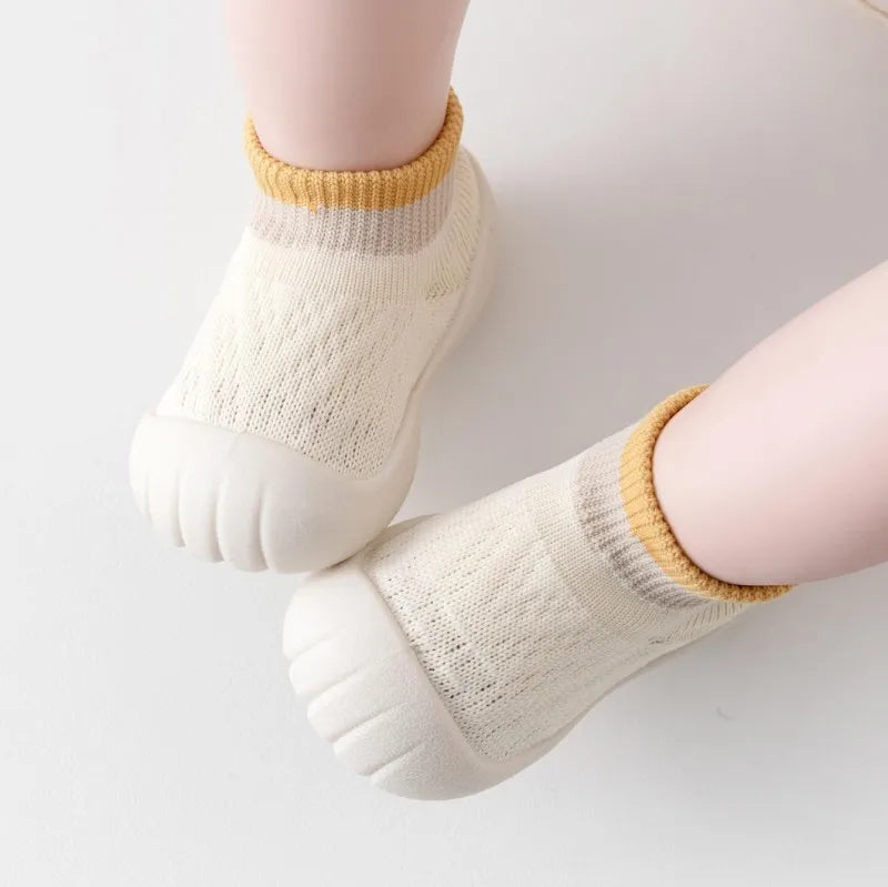 Nude Knitties