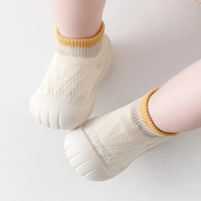 Nude Knitties